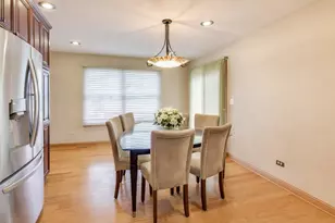 1474 Haar Ln, Elk Grove Village, IL 60007 - Photo 11