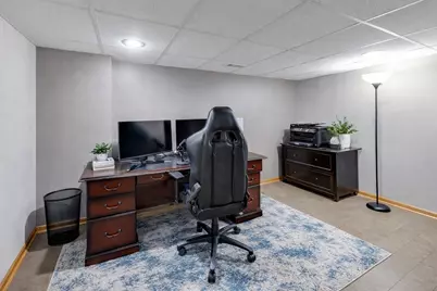 1474 Haar Lane, Elk Grove Village, IL 60007 - Photo 31