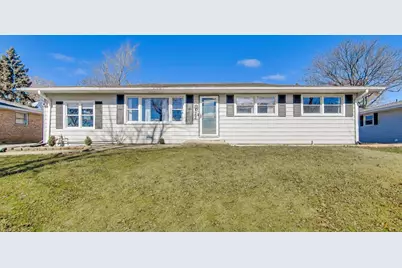 122 59th Street, Willowbrook, IL 60527 - Photo 1