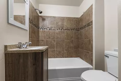 1615 Warren Road, Rockford, IL 61108 - Photo 5