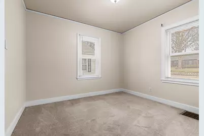 1615 Warren Road, Rockford, IL 61108 - Photo 7