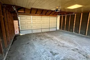 7609 Lockwood Ave, Burbank, IL 60459 - Photo 19