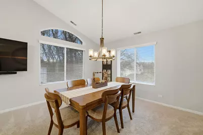 1824 Maplewood Court, Grayslake, IL 60030 - Photo 5