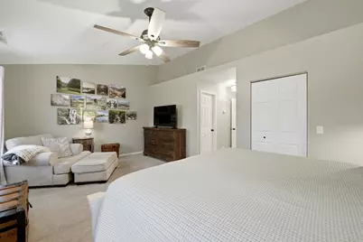 1824 Maplewood Court, Grayslake, IL 60030 - Photo 15