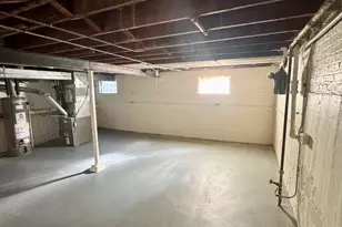 3338 W 83rd Pl, Chicago, IL 60652 - Photo 21