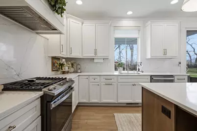 1207 Briarwood Lane, Mahomet, IL 61853 - Photo 15