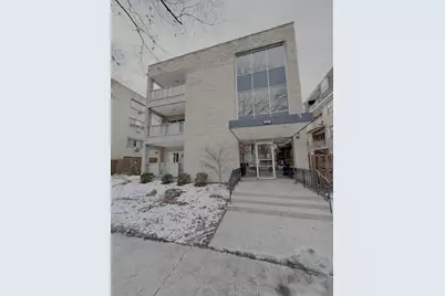 425 Wesley Avenue #102, Oak Park, IL 60302 - Photo 1