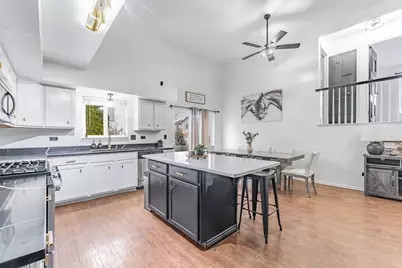 2008 Gray Hawk Court, Plainfield, IL 60586 - Photo 7