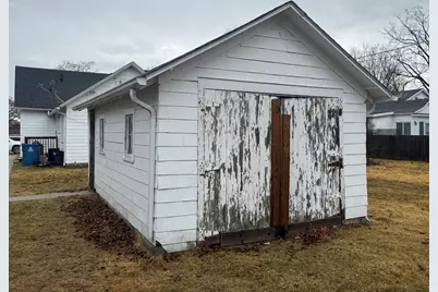 233 N Jones, Amboy, IL 61310 - Photo 3