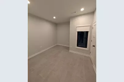 5418 W Belmont Street #1E, Chicago, IL 60641 - Photo 11