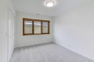 1209 E Davis Street E, Arlington Heights, IL 60005 - Photo 17