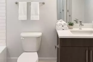 5055 S Dorchester Ave, Chicago, IL 60615 - Photo 5