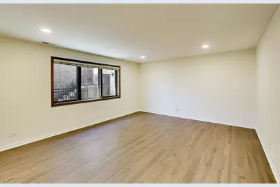 1209 E Davis Street E #1, Arlington Heights, IL 60005 - Photo 9