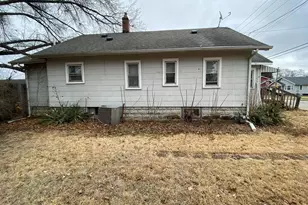 306 River Ln, Loves Park, IL 61111 - Photo 17