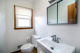 750 Bishop Ct, Bradley, IL 60915 - Photo 9