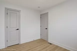 5831 W 81st Pl, Burbank, IL 60459 - Photo 17