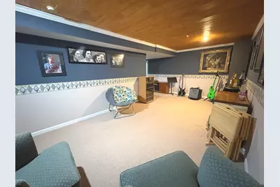 2038 College Green Drive, Elgin, IL 60123 - Photo 21