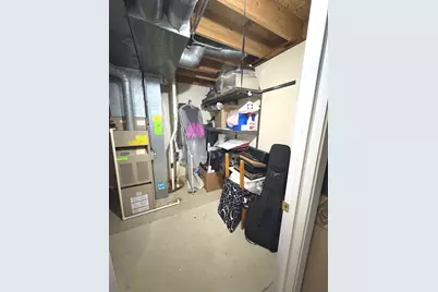 2038 College Green Drive, Elgin, IL 60123 - Photo 23