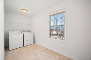 1282 Omega Cir Dr, Dekalb, IL 60115 - Photo 21