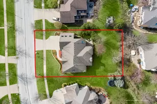 2711 Deering Bay Dr, Naperville, IL 60564 - Photo 71