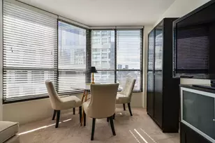 405 N Wabash Ave, Chicago, IL 60611 - Photo 3