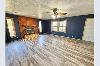 329 Obispo Avenue, Machesney Park, IL 61115 - Photo 3