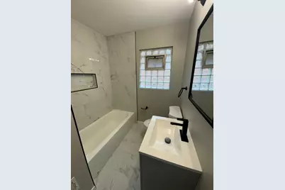 9800 S 51st Avenue, Oak Lawn, IL 60453 - Photo 7