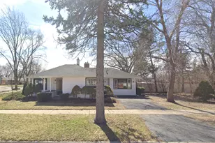 9800 S 51st Ave, Oak Lawn, IL 60453 - Photo 1