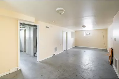 12416 S Princeton Avenue, Chicago, IL 60628 - Photo 23