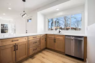 1943 Mayfair Ave, Westchester, IL 60154 - Photo 11