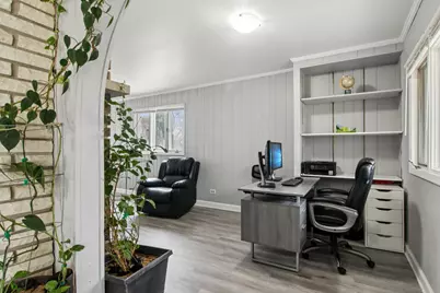 1625 Dennison Road, Hoffman Estates, IL 60169 - Photo 17