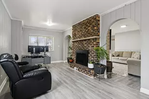 1625 Dennison Rd, Hoffman Estates, IL 60169 - Photo 19