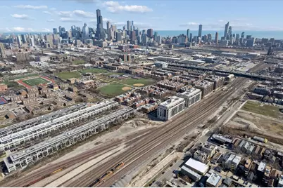 943 W College Parkway #0, Chicago, IL 60608 - Photo 23