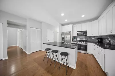 943 W College Parkway #0, Chicago, IL 60608 - Photo 7