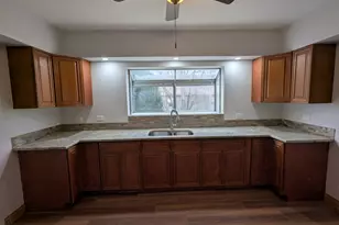 940 Troost Ave, Forest Park, IL 60130 - Photo 7