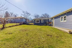 1103 Elgin Ave, Joliet, IL 60432 - Photo 19