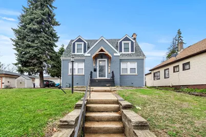 2718 W 96th Place, Evergreen Park, IL 60805 - Photo 1