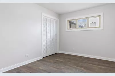 377 Wilshire Street, Park Forest, IL 60466 - Photo 11