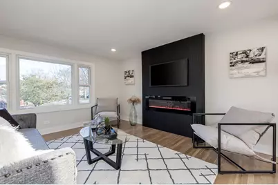 9132 Lincolnwood Drive, Evanston, IL 60203 - Photo 9