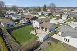 703 Westmere Rd, Des Plaines, IL 60016 - Photo 27