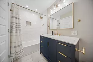 703 Westmere Rd, Des Plaines, IL 60016 - Photo 19