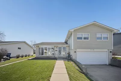 703 Westmere Road, Des Plaines, IL 60016 - Photo 1