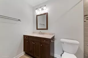 92 Foxboro Ln, Gurnee, IL 60031 - Photo 21