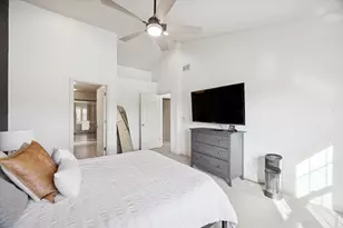 0N052 Woodland Ct, Winfield, IL 60190 - Photo 9