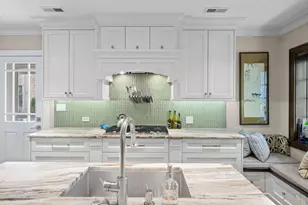 1705 W Leland Ave, Chicago, IL 60640 - Photo 13