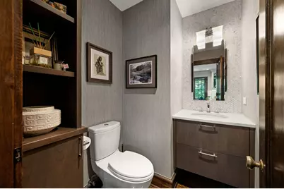 1705 W Leland Avenue, Chicago, IL 60640 - Photo 17