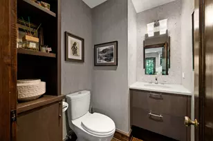 1705 W Leland Ave, Chicago, IL 60640 - Photo 17