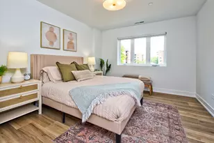 9396 Landings Ln, Des Plaines, IL 60016 - Photo 23