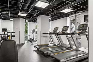 222 N Columbus Dr, Chicago, IL 60601 - Photo 27