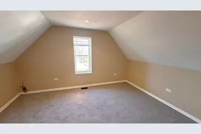 10710 S Green Bay Avenue, Chicago, IL 60617 - Photo 15